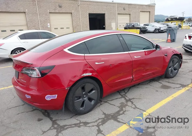 5YJ3E1EB8KF387237: 44347744