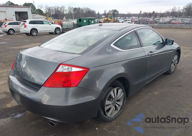 1HGCS12889A014284: 44347761