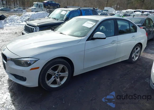 WBA3B5C55DF593060: 44347930