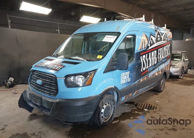 1FTYR2CM8KKA48324: 44349175