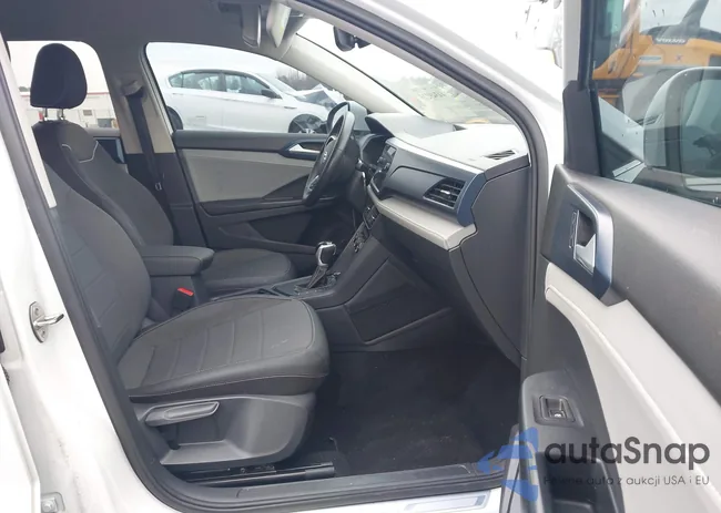 3VVSX7B2XRM034194: 44349215