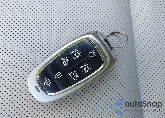 KM8JECA17PU086551: 44349252