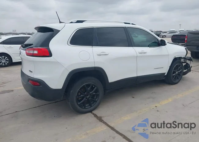 1C4PJLCB4HD232924: 44349272