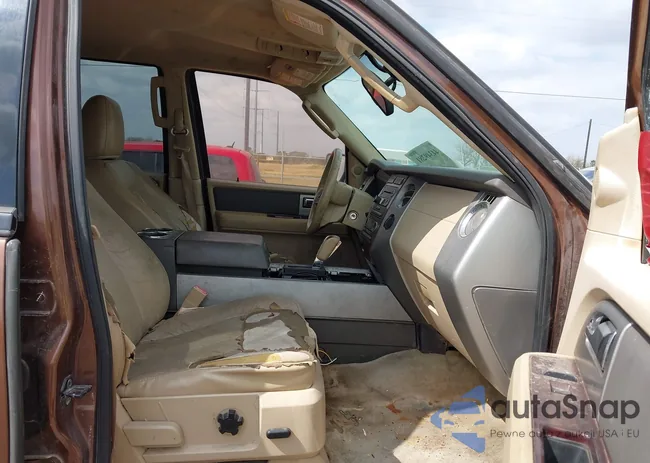 1FMJU1H55CEF02830: 44349281