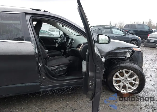 1C4PJMCS2FW538172: 44349304