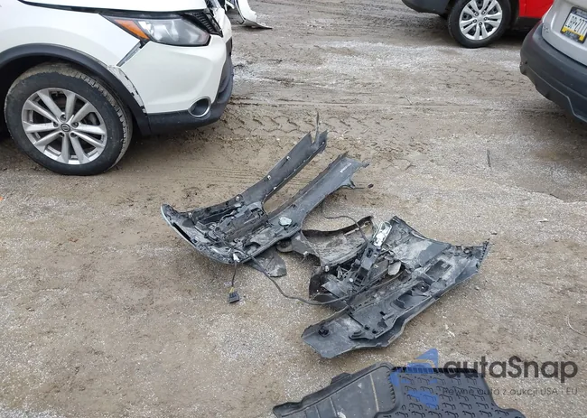 WBAJB1C56JB085134: 44349364