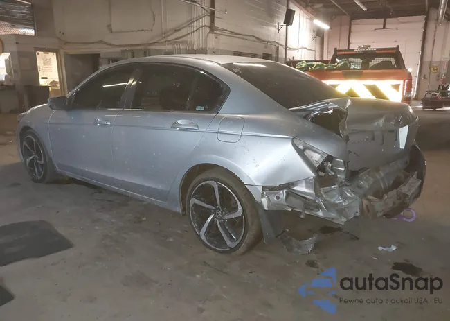 1HGCP2F33AA094183: 44349383