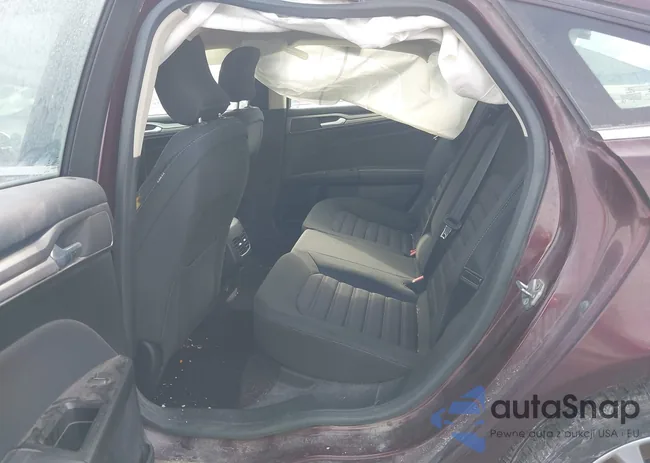 3FA6P0LU6HR148854: 44349433