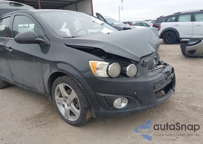 1G1JE6SB5F4188760: 44349441