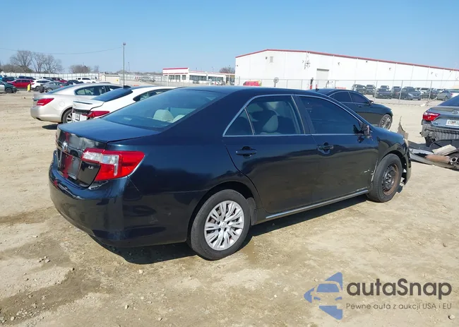 4T4BF1FK9ER371486: 44349466