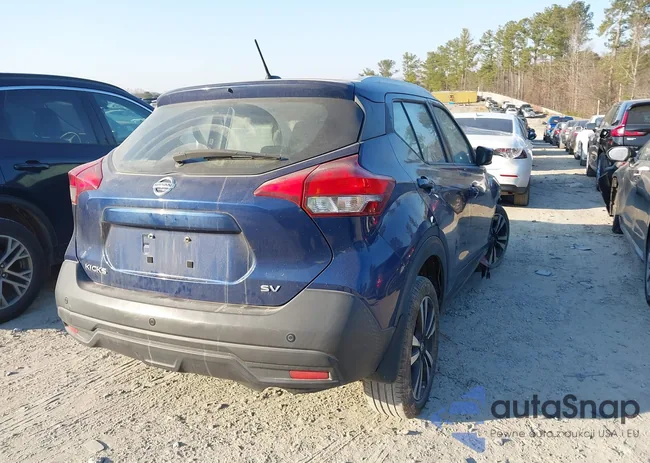 3N1CP5CU6KL569495: 44349470