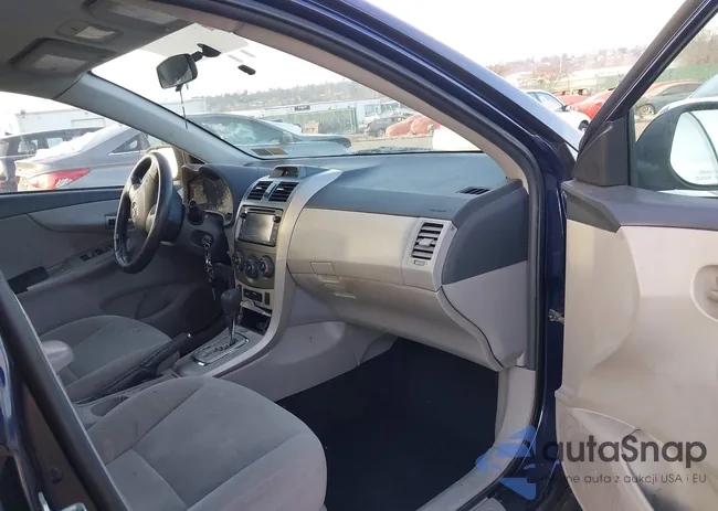 2T1BU4EE5DC920100: 44349493