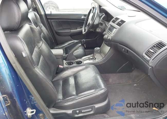 1HGCM66556A018179: 44349512