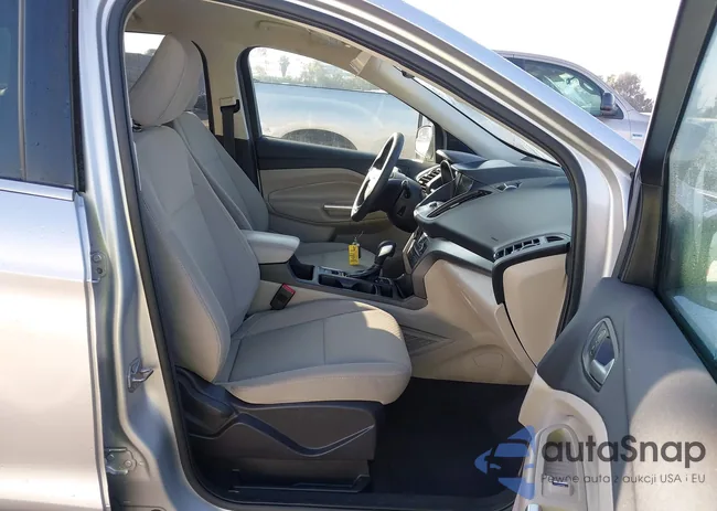 1FMCU0GD4KUB71111: 44348571