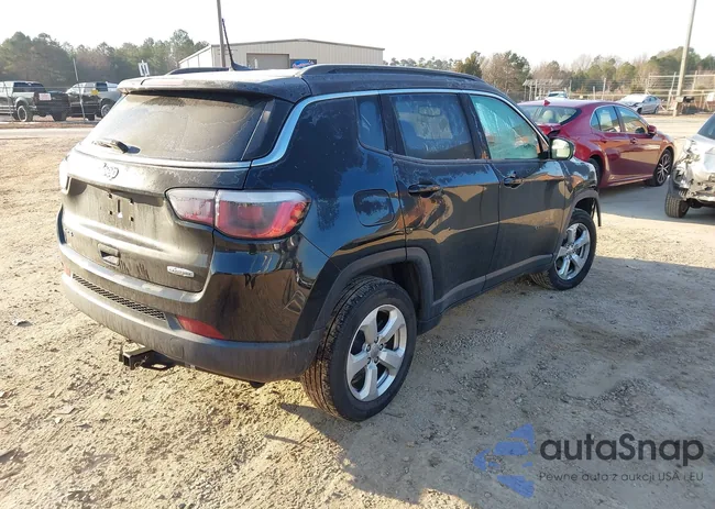 3C4NJDBB2KT647420: 44348806