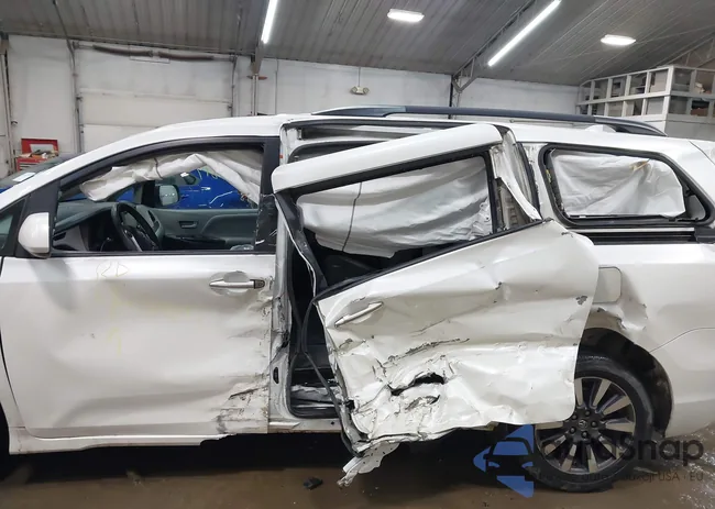 5TDDZ3DC9JS197343: 44348817