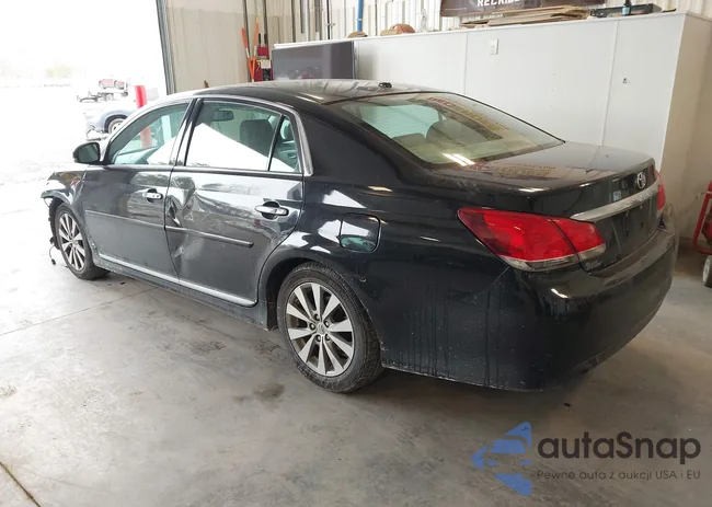 4T1BK3DB4CU462828: 44350161