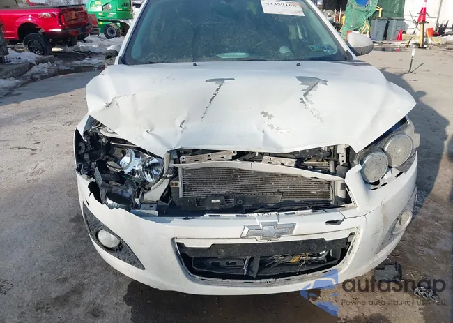 1G1JE5SB3E4234319: 44350166