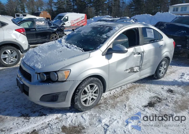 1G1JB5SH8C4122691: 44350180