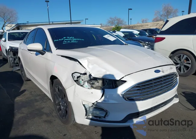 3FA6P0HD0LR127435: 44350196