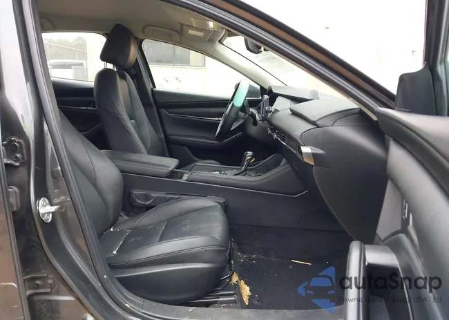 3MZBPBCMXLM132809: 44350327