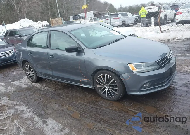 3VWB17AJ0GM263101: 44350458