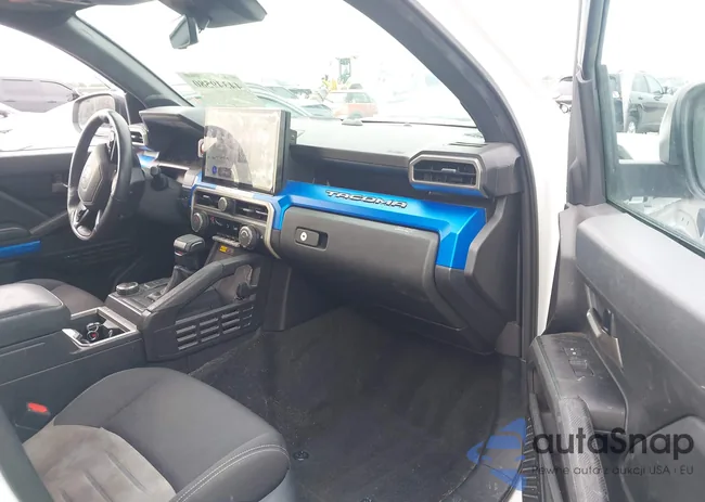 3TYKB5FN2RT005802: 44349580