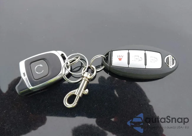 5N1AR2MM3EC605716: 44349611