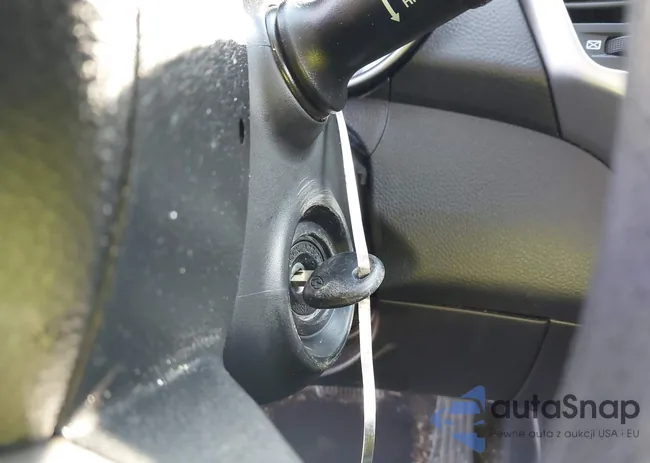 KMHD35LH8HU376758: 44349616