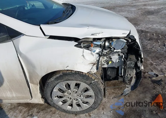 KMHD35LH8HU376758: 44349616