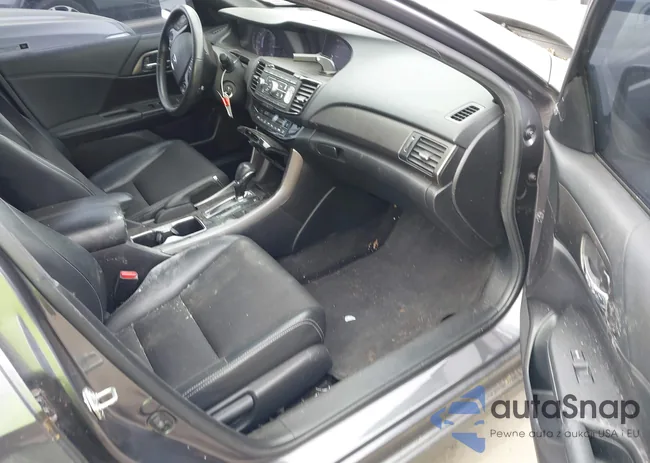 1HGCR2F52HA259887: 44349664