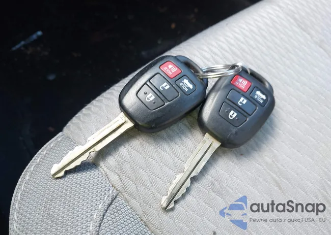 5YFBURHE0EP126700: 44349792