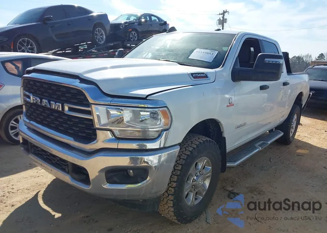 3C6UR5DL2PG537846: 44349853