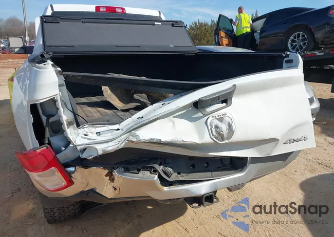 3C6UR5DL2PG537846: 44349853