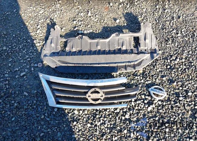 1N4AL3AP9FN357817: 44349862