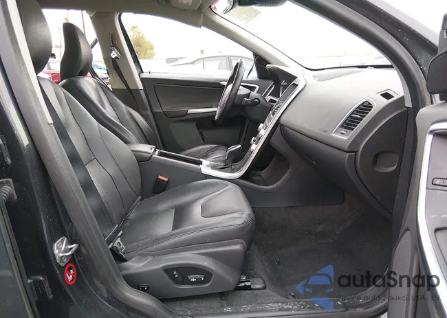 YV449MDM1G2867852: 44351040