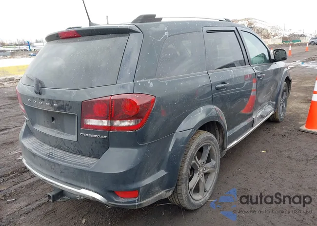 3C4PDDGG3JT523093: 44351068