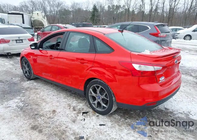 1FADP3F24EL331022: 44351100