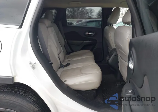 1C4PJMCS3GW358099: 44351107