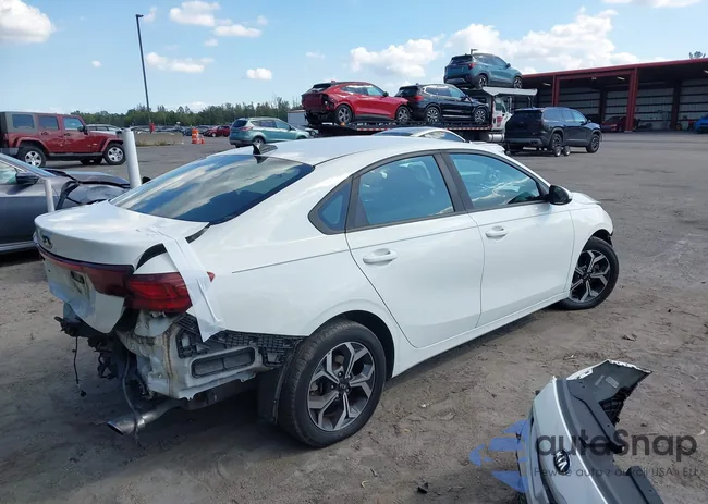 3KPF24AD1KE014254: 44351130