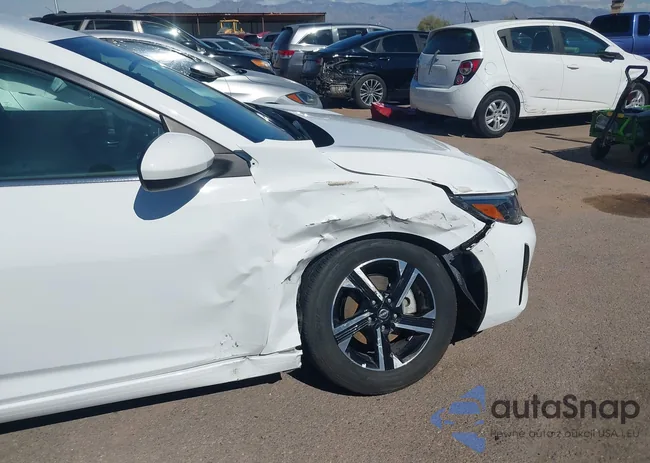 3N1AB8CVXRY333610: 44351176