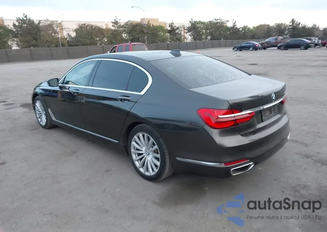 WBA7E2C58GG504328: 44351181