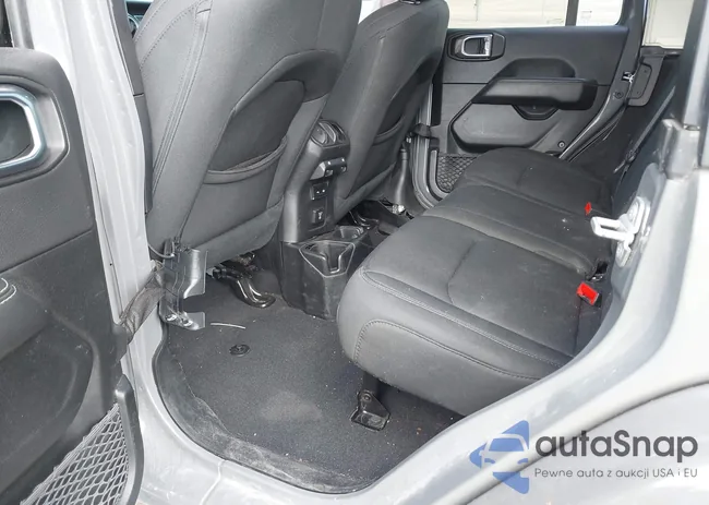 1C4HJXEN5LW164276: 44351183