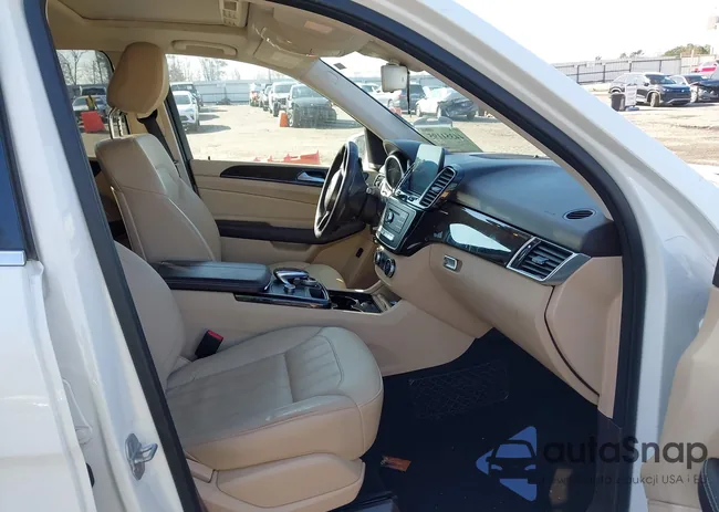 4JGDA5JB8HA939491: 44351195