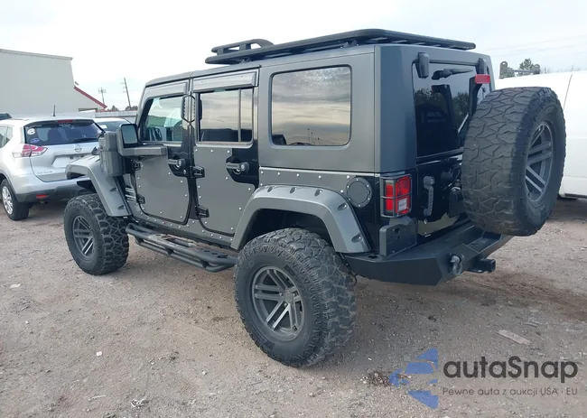 1C4BJWDG3HL596926: 44351269