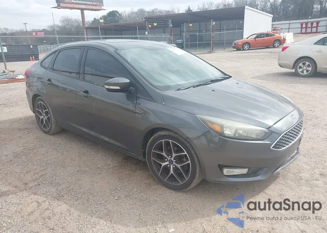 1FADP3H21HL274456: 44351349