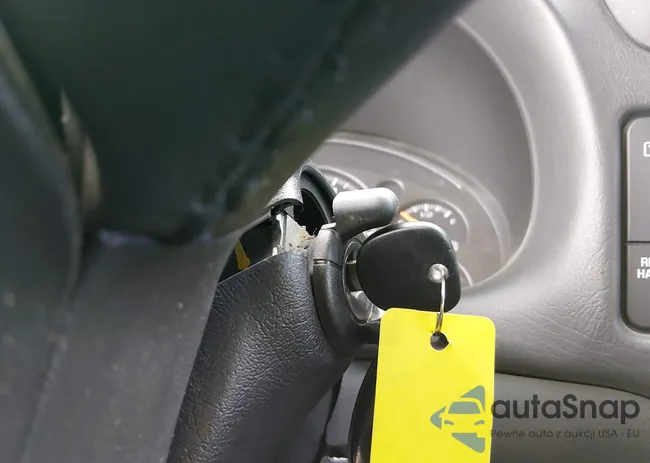 1GNDT13W812217761: 44351407