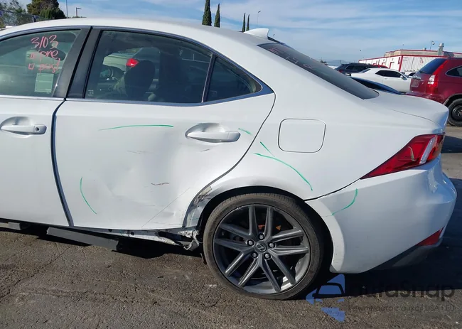 JTHBE1D21F5019145: 44351411