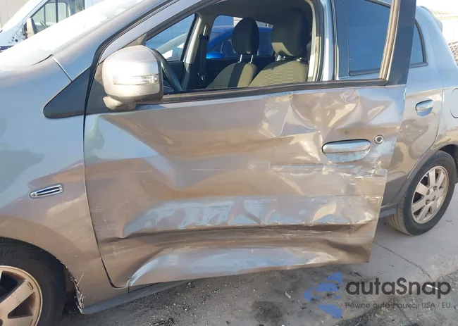 ML32A4HJ0FH060867: 44351486