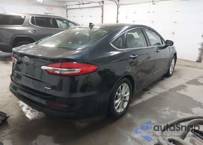 3FA6P0MU5LR163384: 44351488